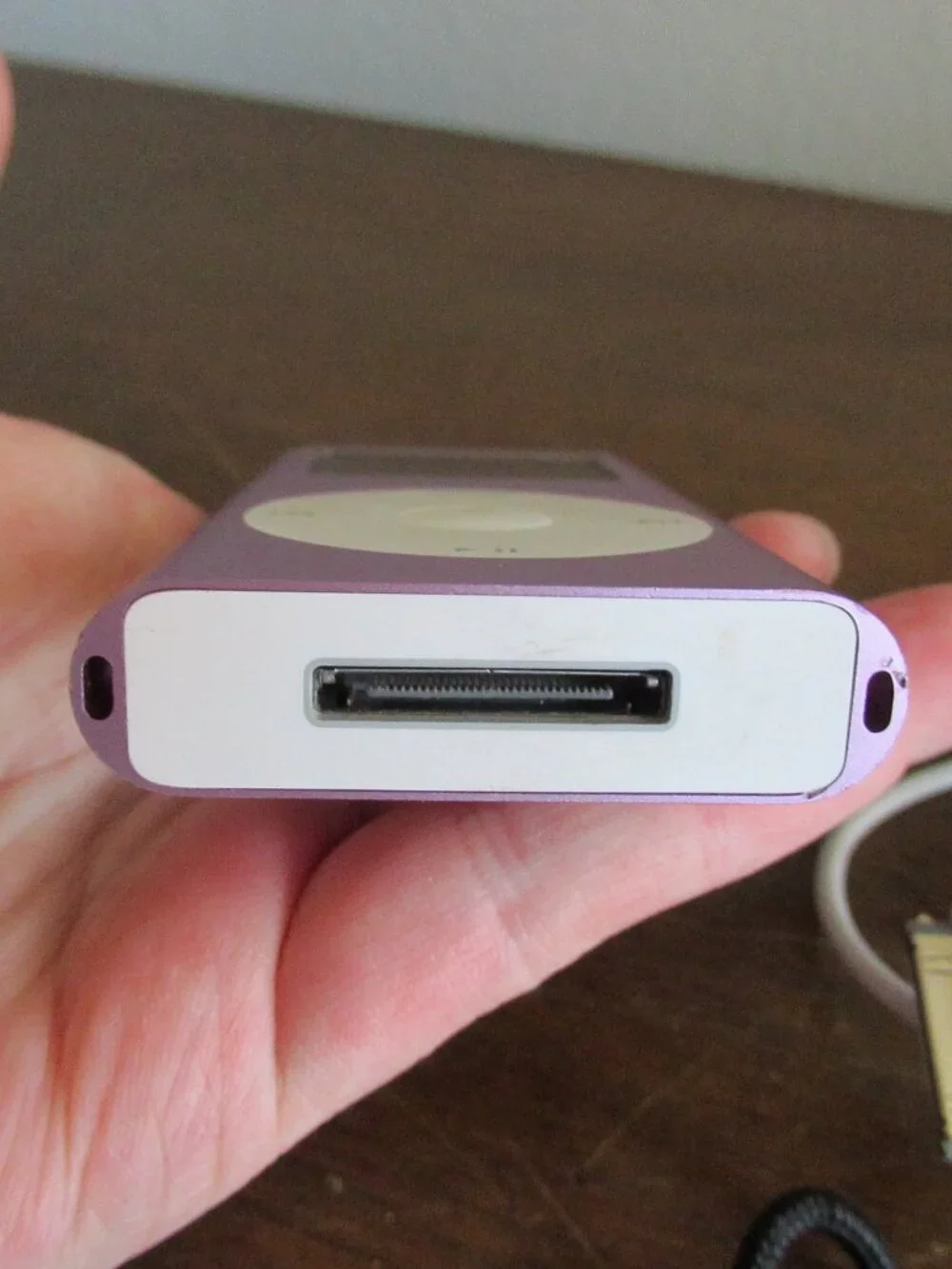 Apple iPod Mini Pink A1051 4GB Vintage MP3 Player Charging Cable Bundle